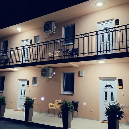 Apartments Green Beograd Borca Exterior photo